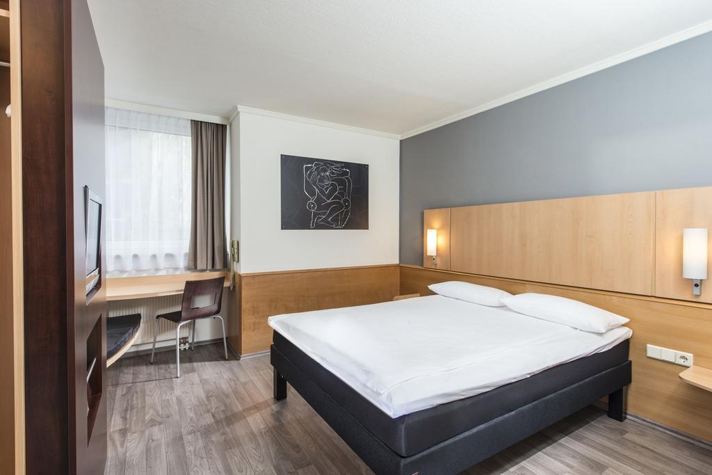 Отель Ibis Leipzig Nord-Ost Номер фото